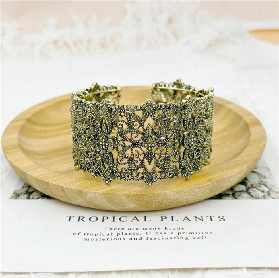 Antique Bronze Filigree Lace Open Cuff Bangle Bracelet